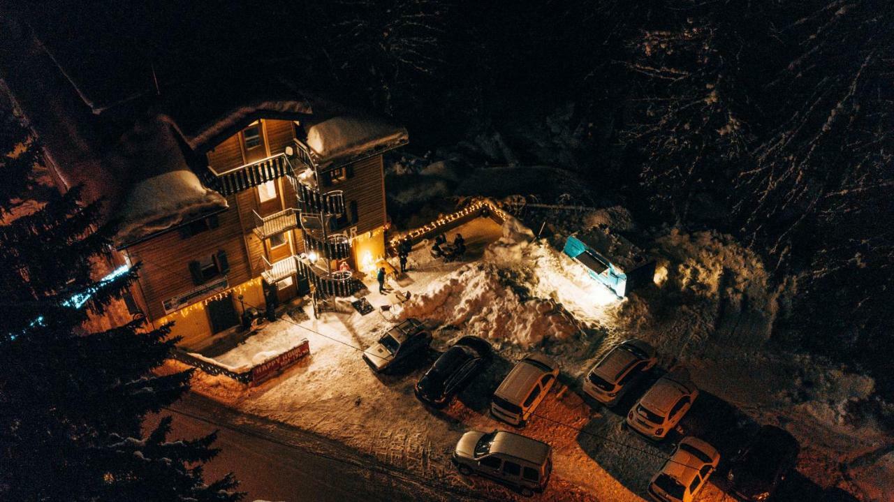 1861 Chatel Hostel Exteriér fotografie