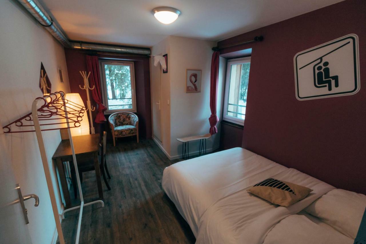 1861 Chatel Hostel Exteriér fotografie